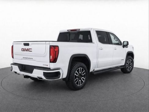 Used 2022 GMC Sierra 1500 AT4 w/ AT4 Premium Package AWD/4WD image 5