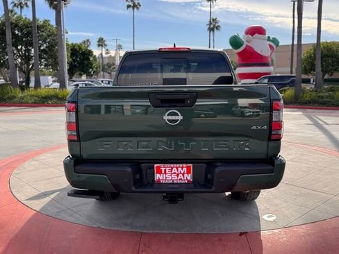 New 2026 Nissan Frontier SV image 6