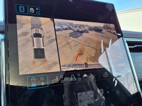 New 2025 GMC Sierra EV Denali image 17