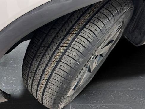 Used 2023 Honda Pilot Sport image 34