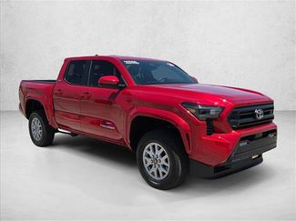 Used 2025 Toyota Tacoma SR5 AWD/4WD video 3