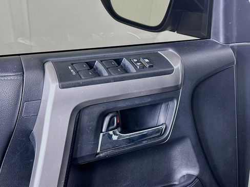 Used 2021 Toyota 4Runner SR5 image 15