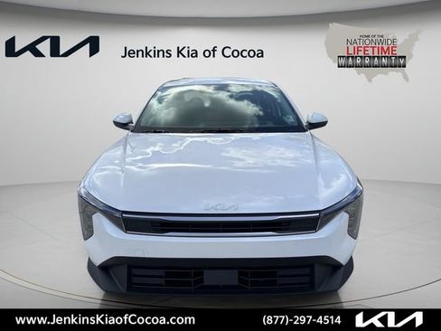 New 2026 Kia K4 FWD image 12