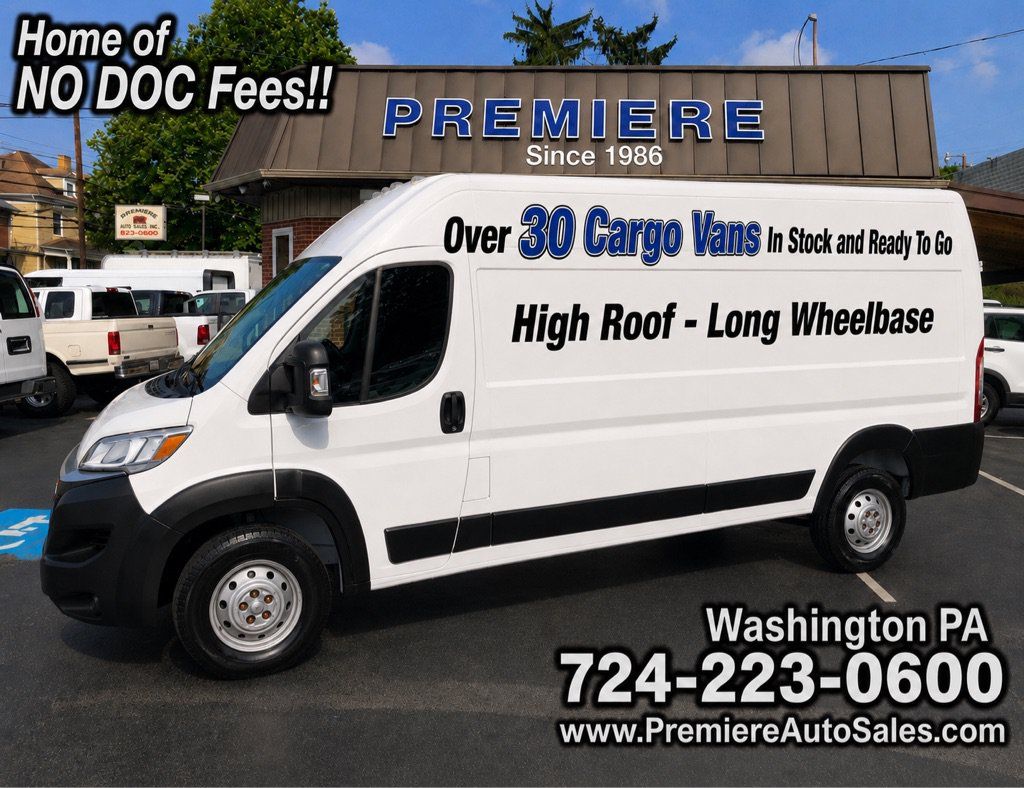 Used 2023 RAM ProMaster 2500 FWD image 1