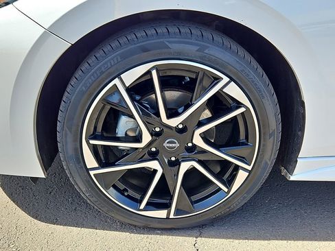 Used 2024 Nissan Sentra SR image 7