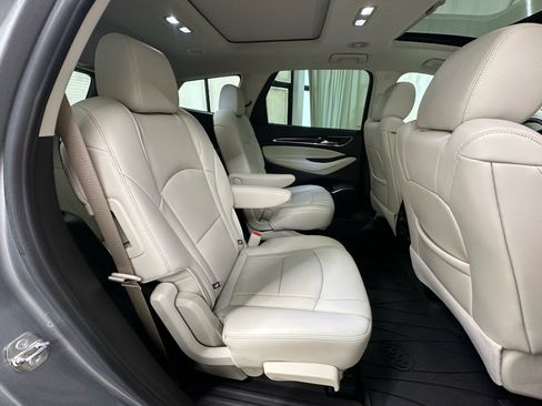 Used 2024 Buick Enclave Essence w/ Experience Buick Package AWD/4WD image 19