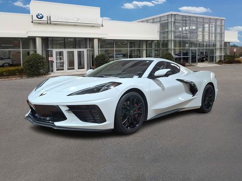 Used 2023 Chevrolet Corvette Stingray Premium Cpe w/ Z51 Performance Package RWD image 1