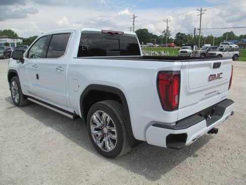 New 2026 GMC Sierra 1500 Denali AWD/4WD image 10