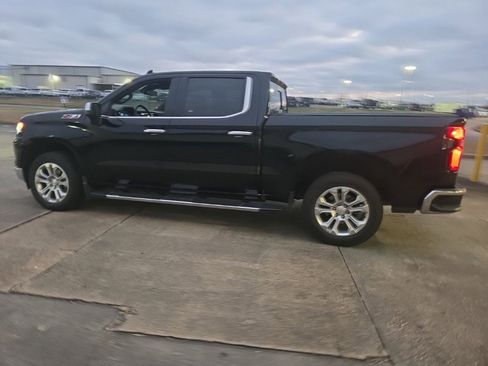 Used 2023 Chevrolet Silverado 1500 LTZ w/ LTZ Convenience Package II image 5