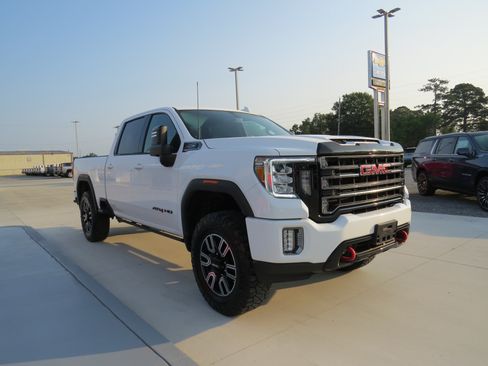 Certified 2021 GMC Sierra 2500 AT4 w/ Gooseneck/5TH Wheel Package AWD/4WD image 7