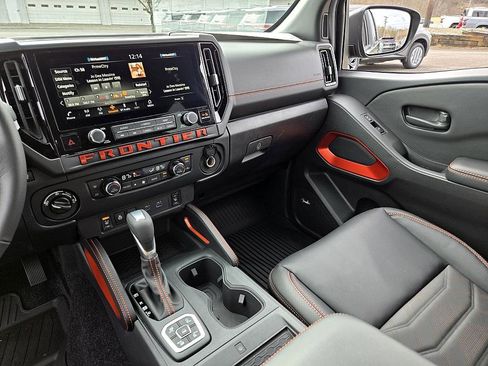 New 2026 Nissan Frontier PRO-4X image 15