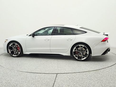 Used 2024 Audi RS 7 Performance image 8