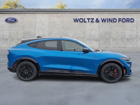 Used 2025 Ford Mustang Mach-E Premium w/ Sport Appearance Package image 7