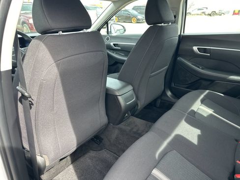 Used 2025 Hyundai Sonata SEL AWD/4WD image 18