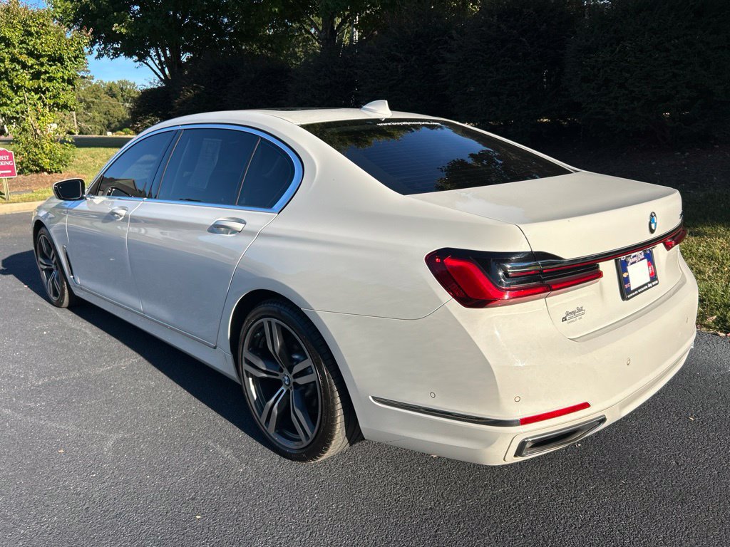 Used 2020 BMW 740i RWD image 18