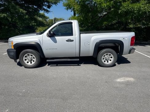 Used 2013 Chevrolet Silverado 1500 W/T AWD/4WD image 7