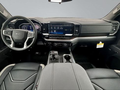 New 2026 Chevrolet Silverado 1500 RST w/ Dark Appearance Package AWD/4WD image 5