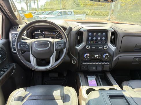 Used 2022 GMC Sierra 2500 Denali w/ Denali Ultimate Package AWD/4WD image 22