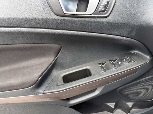 Used 2019 Ford EcoSport SE AWD/4WD image 10