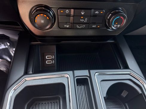Used 2017 Ford F150 XL w/ Equipment Group 101A Mid AWD/4WD image 26