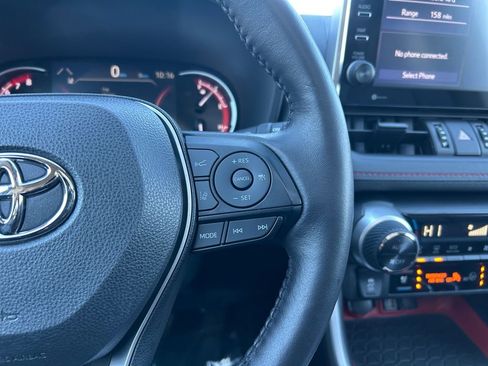 Used 2022 Toyota RAV4 TRD Off-Road image 19