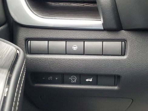 Certified 2023 Nissan Rogue Platinum image 30