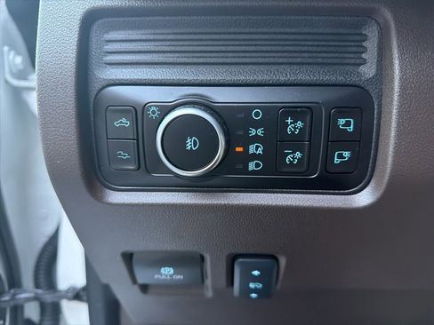 Used 2025 Ford F250 King Ranch w/ Chrome Package image 29