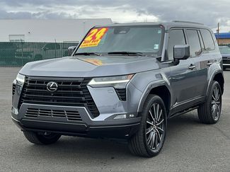 Used 2024 Lexus GX 550 w/ Cold Area Package AWD/4WD video 1