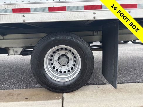 Used 2021 Freightliner Sprinter 3500 image 12