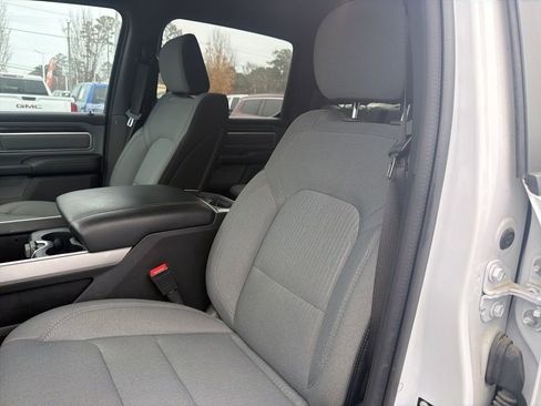 Used 2022 RAM 1500 Big Horn image 14