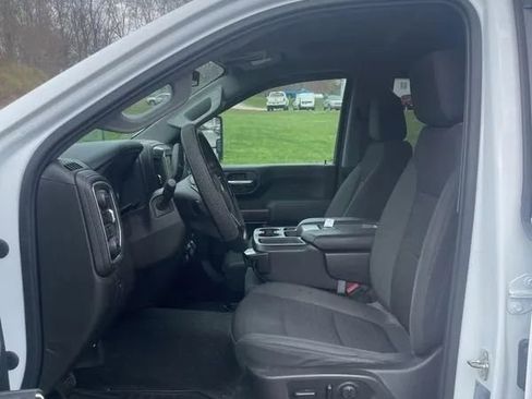 Used 2021 Chevrolet Silverado 2500 LT w/ Convenience Package image 11