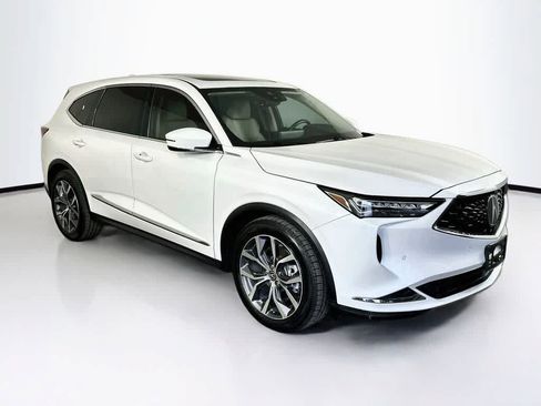 Used 2023 Acura MDX SH-AWD w/ Technology Package image 23