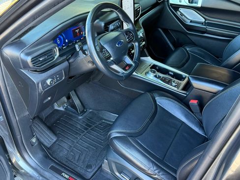 Used 2020 Ford Explorer ST w/ ST Street Pack AWD/4WD image 11