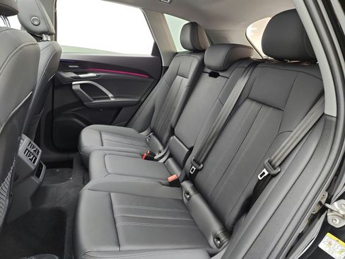 Used 2025 Audi Q5 Premium Plus w/ Premium Plus AWD/4WD image 15