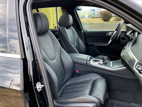 Used 2021 BMW X5 xDrive45e w/ Premium Package image 10