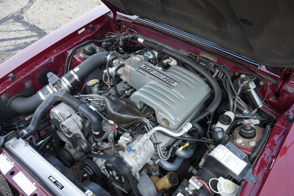 Used 1989 Ford Mustang GT RWD image 28