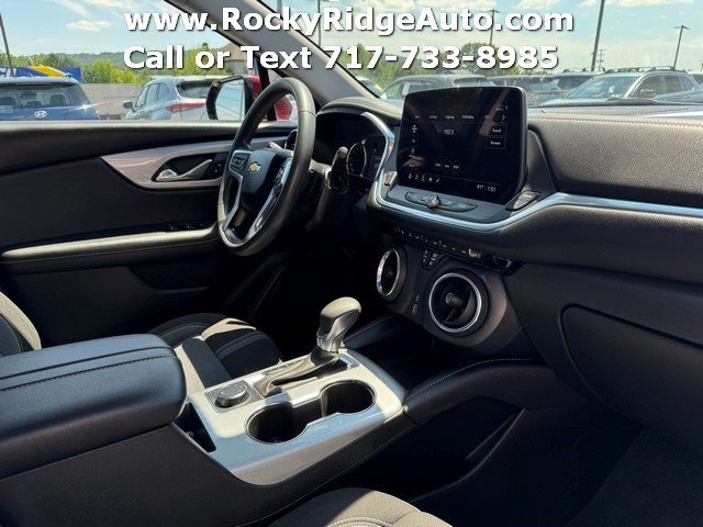 Used 2023 Chevrolet Blazer LT AWD/4WD image 21