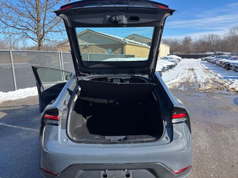 Used 2025 Toyota Prius LE image 29