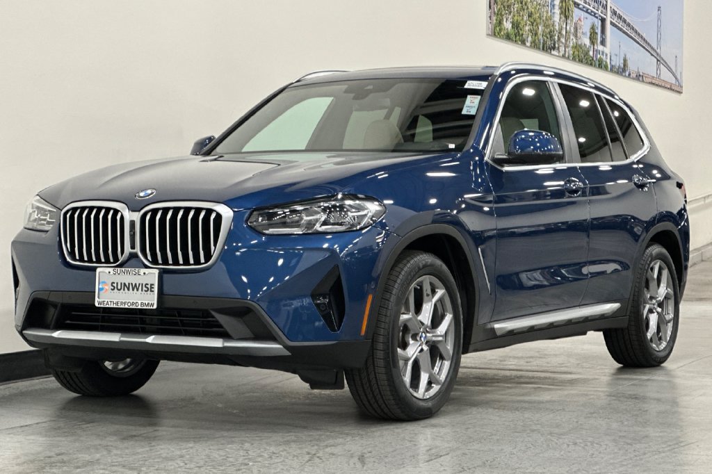 Certified 2024 BMW X3 xDrive30i w/ Convenience Package AWD/4WD image 8