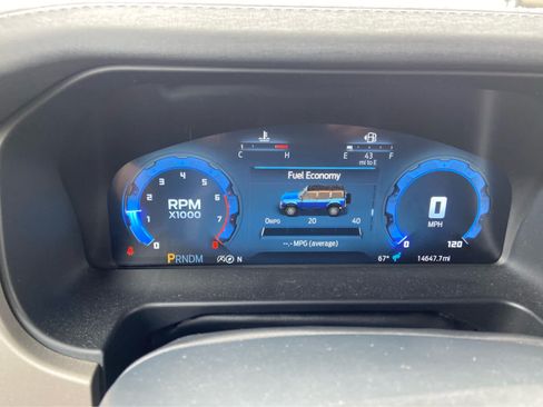 Used 2025 Ford Bronco Outer Banks AWD/4WD image 29