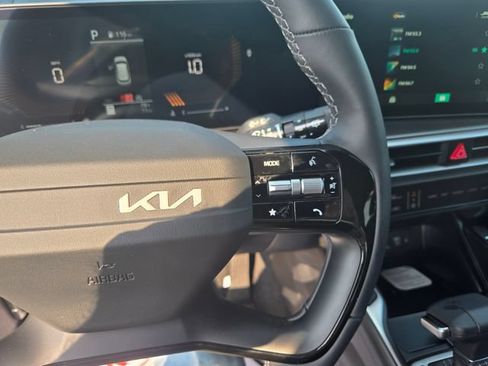 New 2026 Kia Sorento EX FWD image 15