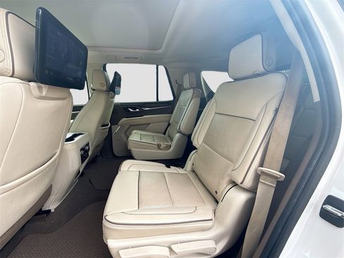Used 2021 GMC Yukon Denali image 27