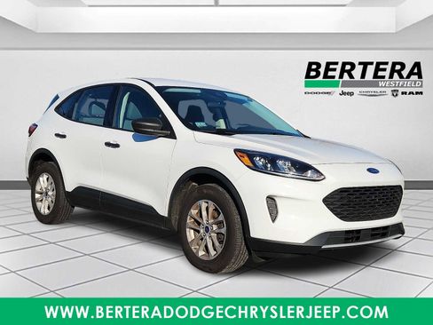 Used 2021 Ford Escape S image 1