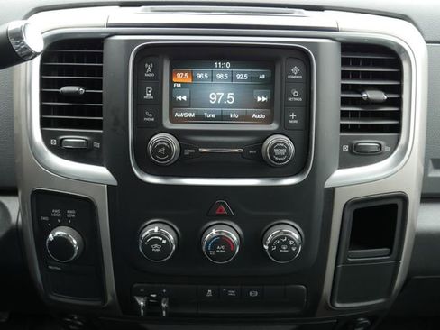 Used 2017 RAM 2500 SLT AWD/4WD image 5