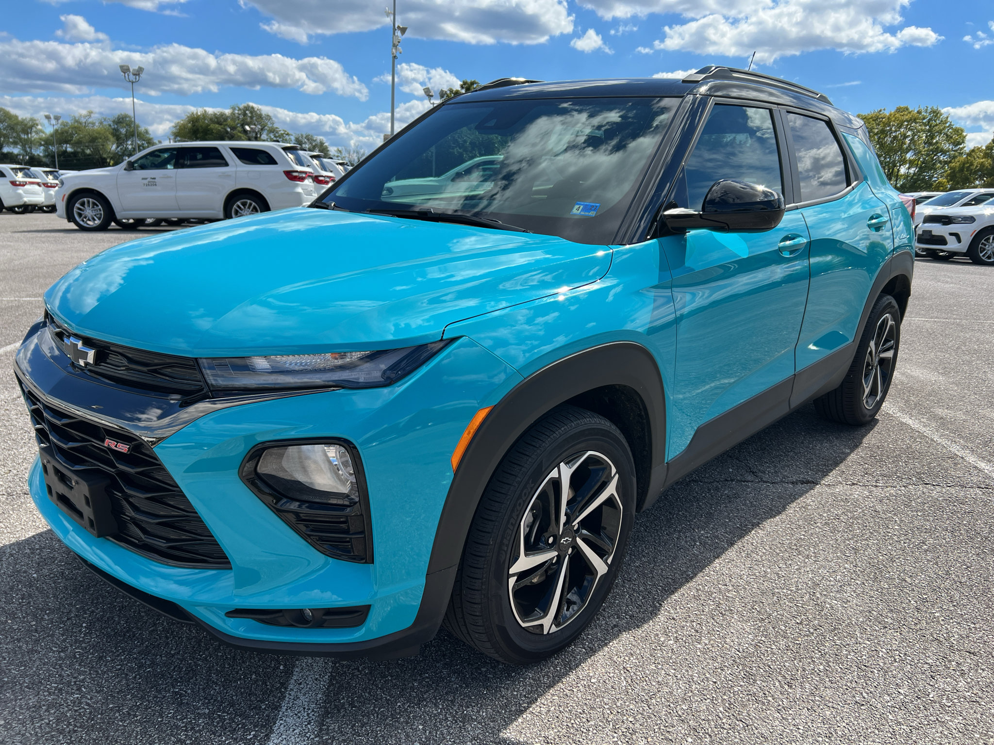 Used 2021 Chevrolet TrailBlazer RS w/ Technology Package FWD image 7