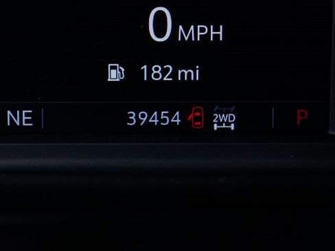 Used 2021 Chevrolet Silverado 1500 RST image 21