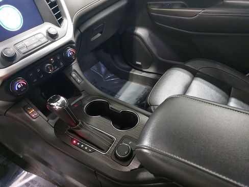 Used 2018 GMC Acadia SLT image 28