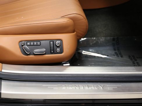 Used 2015 Bentley Flying Spur V8 AWD/4WD image 70