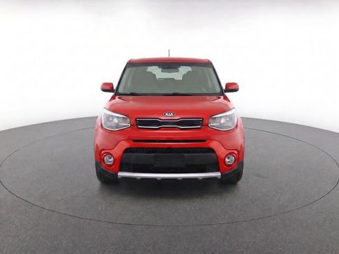 Used 2018 Kia Soul + FWD image 2