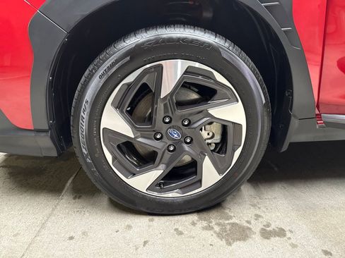 Used 2024 Subaru Crosstrek 2.5i Limited w/ Crosstrek Mirror Package image 30